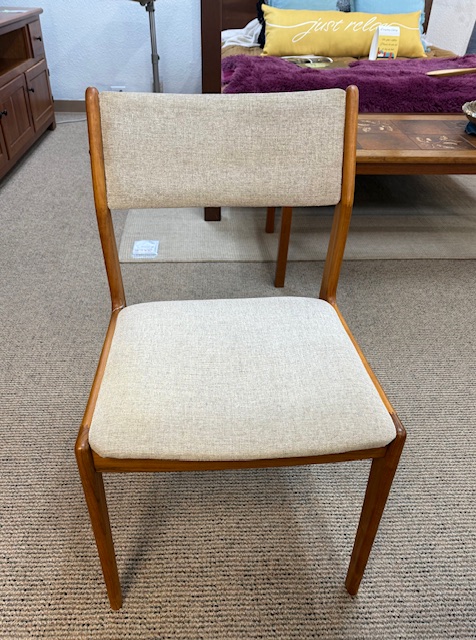 Dining Chair (2) Teak Wood Cream Fabric W 19.5 x D 18 x H 32.75